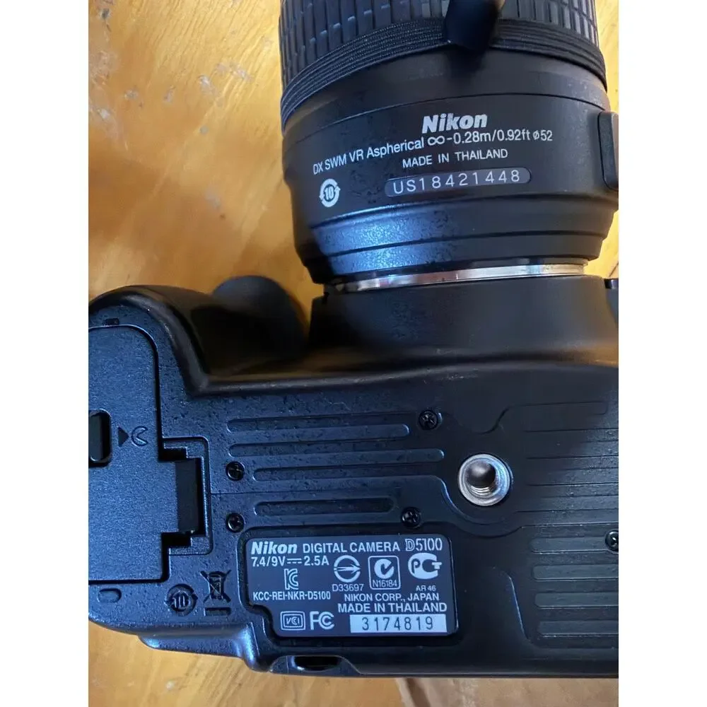 Nikon D5100 DSLR + 18-55mm VR Lens Kit, Case & Extra Batteries